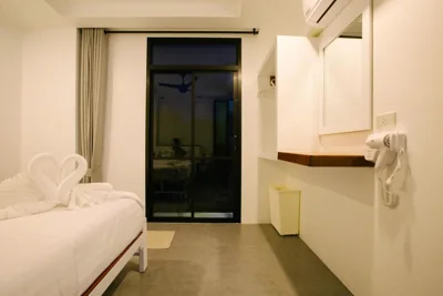 One-Bedroom Apartment — Good Place